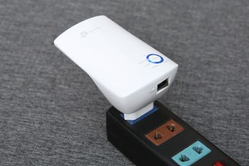 Bộ Giãn Sóng WiFi TP-Link TL-WA850RE Chuẩn N 300Mbps - Mở Rộng Tín Hiệu Wifi Tốt Nhất cho Nhà và Văn Phòng