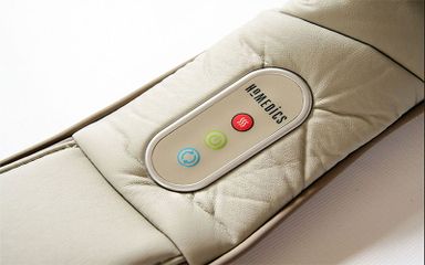 Đai Massage Cổ Vai Gáy Shiatsu HoMedics NMS-620H - Thiết Bị Massage 3D Có Nhiệt Hồng Ngoại, Hỗ Trợ Giảm Đau Mỏi