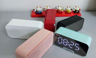 Loa Bluetooth G10 Tích Hợp Đồng Hồ Mặt Tráng Gương - Kiêm Đồng Hồ, Báo Thức, Chất Âm Sống Động, Thích Hợp Đi Picnic, Du Lịch