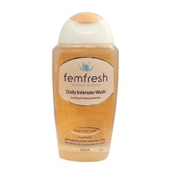 Dung dịch vệ sinh phụ nữ Femfresh Daily Intimate Wash 250ml - Giúp làm sạch và khử mùi hiệu quả, phù hợp cho mọi độ tuổi