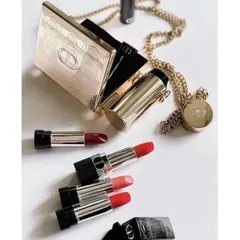 Set 4 Son Thỏi Dior Limited Edition - Sang Trọng, Trendi với 4 Màu Đỏ Nhung, Đỏ Hồng, Đỏ Lì và Hồng Cam - Quà Tặng Hoàn Hảo cho Phụ Nữ