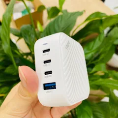 Củ Sạc Nhanh PD100W Mazer Infinite.BOOST SuperMINI GaN - 4 Cổng USB-C & USB-A, Thiết Kế Gọn Nhẹ, Sạc Nhanh Chống Quá Tải