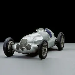 Mô hình xe đua Mercedes Benz W125 tỉ lệ 1:24 Welly - Chi tiết chân thực, quà tặng dành cho fan xe thể thao và sưu tầm mẫu xe độc đáo