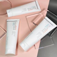 Kem truyền trắng da body Usolab Bio Intensive Light Cream - Dưỡng trắng da chuyên dụng, nâng tone da tự nhiên, hiệu quả trong 2 tuần, 250ml
