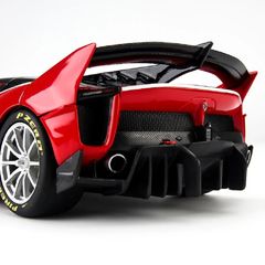 Mô hình siêu xe Ferrari FXX K EVO 1:18 Bburago Signature - Siêu xe mô phỏng chi tiết hoàn hảo, trang trí nhà cửa độc đáo cho tín đồ xe hơi.