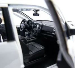 Mô Hình Xe Bán Tải Ford Raptor F-150 Special 2017 Tỉ Lệ 1:24 Maisto - Mô Phỏng Chi Tiết Thực tế, Quà Tặng Dòng Xe Huyền Thoại