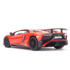 Mô hình xe Lamborghini Aventador LP750-4 SV 1:24 Bburago - Mô phỏng siêu xe chi tiết với sơn bóng, quà tặng lý tưởng cho fan xe hơi