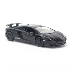 Mô Hình Xe Lamborghini Aventador LP750-4 SV 1:36 UNI - Chi Tiết Thực Tế, Sưu Tầm Trang Trí Nhà Cửa, Quà Tặng Người Yêu Xe