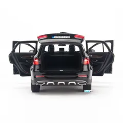 Mô Hình Xe Mercedes Benz GLC300 2015 Tỷ Lệ 1:18 Norev - Mô Phỏng Chi Tiết, Trang Trí Nhà Cửa Sang Trọng, Quà Tặng Cho Fan Xe Hơi