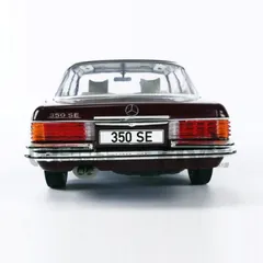 Mô Hình Xe Ô Tô Mercedes Benz 1972 Tỉ Lệ 1:18 MCG - Quà Tặng Sưu Tầm, Trang Trí Tủ Kính Hấp Dẫn