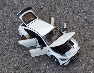 Mô hình xe ô tô Mercedes-Benz AMG GT63S 4Matic 2021 1:18 Norev - Mô phỏng chi tiết, cao cấp, mở cửa, quà tặng cho fan xe hơi.