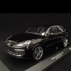 Mô Hình Xe Ô Tô Porsche Cayenne Turbo S 2017 1:18 Minichamps - Đồ Chơi Sưu Tầm Chất Lượng Cao, Chi Tiết Tinh Tế