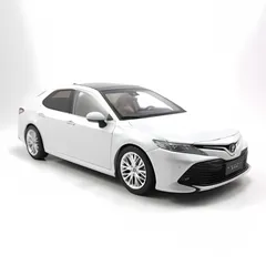 Mô hình xe ô tô Toyota Camry 2018-2019 tỉ lệ 1:18 Paudi - Mở cửa, chất liệu kim loại cao cấp, quà tặng hoàn hảo cho tín đồ xe hơi