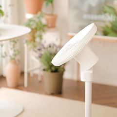 Quạt Tích Điện Lumena Fan Classic 3 - Pin 10.400mAh, Điều Khiển Từ Xa, Chế Độ Gió Đa Năng, Thời Gian Sử Dụng Lên Đến 40 Giờ
