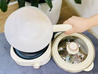 Nồi Lẩu Điện Đa Năng Bear SB-NL25L 1000W - Thiết Kế Tách Rời, Dễ Vệ Sinh, Nấu Lẩu, Hấp, Chiên, Rán, Xào Thực Phẩm Nhanh Chóng