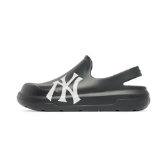 Dép Clog MLB Chunky Bouncer NY Yankees 3ASDCBC33-50BKS Đen - Thời Trang Đường Phố Độc Đáo cho Fan Bóng Chày