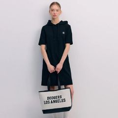 Túi Tote MLB Varsity Jacquard LA Dodgers Cream 3AORL104N-07CRM - Túi Xách Phong Cách Thể Thao Cao Cấp, Đẹp & Thoải Mái