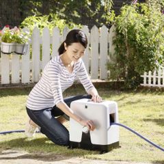 Bộ Vòi Tưới Cây Takagi RC330TNB 30m - Cơ Chế Cuộn Dây Thông Minh, 4 Chế Độ Phun Tiện Dụng Cho Làm Vườn và Rửa Xe