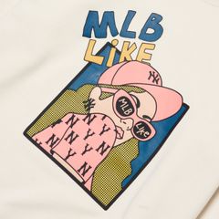 Áo sweater MLB Like Cartoon New York Yankees 3AMTL0224-50CRS màu trắng kem