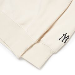 Áo sweater MLB Like Cartoon New York Yankees 3AMTL0224-50CRS màu trắng kem