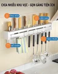 Kệ treo dao kéo và thìa dán tường kèm móc, thiết kế thông minh bằng thép bền, tiết kiệm không gian cho bếp sạch sẽ và gọn gàng.