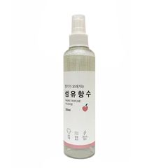 Xịt Thơm Quần Áo Fabric Perfume Hàn Quốc 250ml - Hương Đào Ngọt Ngào Duy Triển - Khử Mùi, Tạo Hương Thơm Lâu Dài, Tiện Dụng