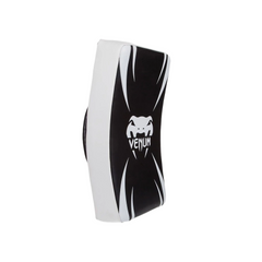 Đệm Đấm Đá Tập Luyện Venum Absolute Long Kick Shield Đen/Bạc - Dụng Cụ MMA, Muay Thái Chất Lượng Cao, Thiết Kế An Toàn