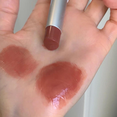 Son dưỡng Romand Glasting Melting Balm 05 Nougat Sand - Chất son tan chảy, độ bóng tự nhiên, phù hợp mọi tông da, giữ ẩm mịn màng.