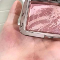 Phấn Má Hồng Hourglass Ambient Lighting Blush - Chất Phấn Siêu Mịn Tạo Hiệu Ứng Tự Nhiên, Nhiều Màu Sắc Đẹp, Phù Hợp Với Mọi Phong Cách Trang Điểm