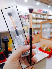 Cọ Tán Phấn Mắt Vacosi E12 - Đầu Tròn Nhỏ, Chất Liệu Cao Cấp, Dễ Dàng Tạo Nền Mắt Hoàn Hảo, Phù Hợp Với Mọi Loại Phấn Mắt