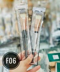 Cọ Tán Nền Đầu Dẹp Vacosi F06 - Cọ Trang Điểm Hàn Quốc Dễ Sử Dụng, Giúp Lớp Nền Mịn Màng và Hoàn Hảo