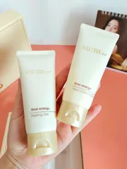 Set Tẩy Da Chết và Sửa Rửa Mặt Sum Vàng - Time Energy Peeling Gel 100ml - Giúp Sạch Da, Tươi Sáng và Mềm Mịn Da