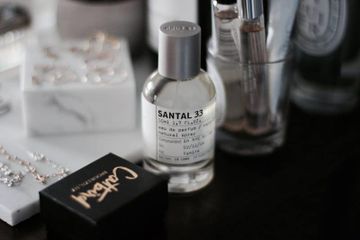 Nước hoa Santal 33 Le Labo 10ml - Mùi hương gỗ tinh tế, sang trọng cho nam nữ - Best-seller của Le Labo