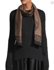 Khăn hàng hiệu Roberto Cavalli auth canh sale