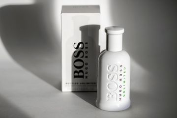 Nước hoa nam Hugo Boss Bottled Unlimited phóng khoáng
