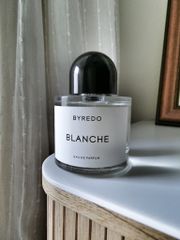 Nước hoa nữ Byredo Blanche thuần khiết sang trọng