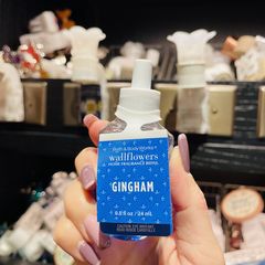 Tinh dầu thơm phòng bath body works gingham 24ml