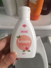Dung dịch vệ sinh phụ nữ Lincare Rose Hoa hồng Pháp