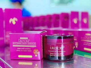 Tinh Chất Dưỡng Trắng Dưỡng Ẩm Body Lro'cre (180g)