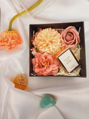 Nước hoa Lancome La Vie Est Belle EDP 4ml - Hương hoa diên vĩ quyến rũ, ngọt ngào, sang trọng, quà tặng hoàn hảo cho phái đẹp.