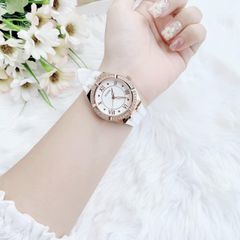 Đồng Hồ Nữ Guess White Rubber Thể Thao Thời Trang Sang Trọng - Đính Pha Lê Swarovski - Bảo Hành 6 Tháng
