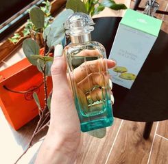 Nước hoa Unisex Hermes Un Jardin Le Nil EDT - Hương thơm thanh lịch, tươi mới với cam quýt, hoa sen và xạ hương, lưu hương lâu.