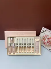 Tinh chất dưỡng ẩm căng bóng da Ohui Miracle Moisture Ampoule 777