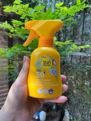 Xịt Chống Nắng Trẻ Em SPF 50 Nội Địa Đức - Sundance, Dạng Xịt Thẩm Thấu Nhanh, Bảo Vệ Da Nhạy Cảm, Nước, Không Mùi, 200ml