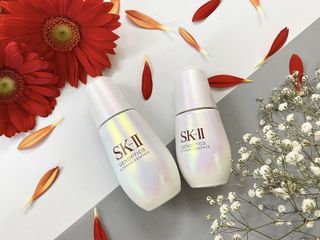 Serum dưỡng trắng da SK-II Genoptics Aura Essence 50ml - Giúp da sáng khỏe, ngăn lão hóa, phù hợp cho phụ nữ trên 30 tuổi