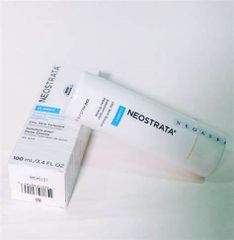 Tẩy da chết Toner Neostrata Oily Skin Solution Lotion 8% AHA 100ml( date 7/25)