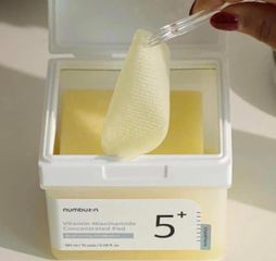 Nước Hoa Hồng Dạng Miếng Tẩy Da Chết Numbuzin No.5 - Pad Tẩy Tế Bào Chết Niacinamide Giúp Làm Sáng và Mịn Da, Hàn Quốc