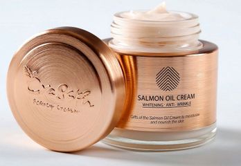 Kem Dưỡng Cá Hồi Cre8skin 80g - Kem Dưỡng Ẩm Chống Lão Hóa, Dưỡng Trắng Da và Cung Cấp Độ Ẩm Sâu từ Chiết Xuất Thực Vật