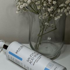 Gel tẩy tế bào chết KB Pure 250ml - Xà phòng Salicylic Acid làm sạch sâu, giảm mụn, làm sáng da với Retinol và Allatoin