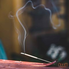 Nhang Trầm Hương Noom Tự Nhiên - Không Hóa Chất, Thư Giãn & Thanh Lọc Không Khí, Sức Khỏe Được Bảo Vệ